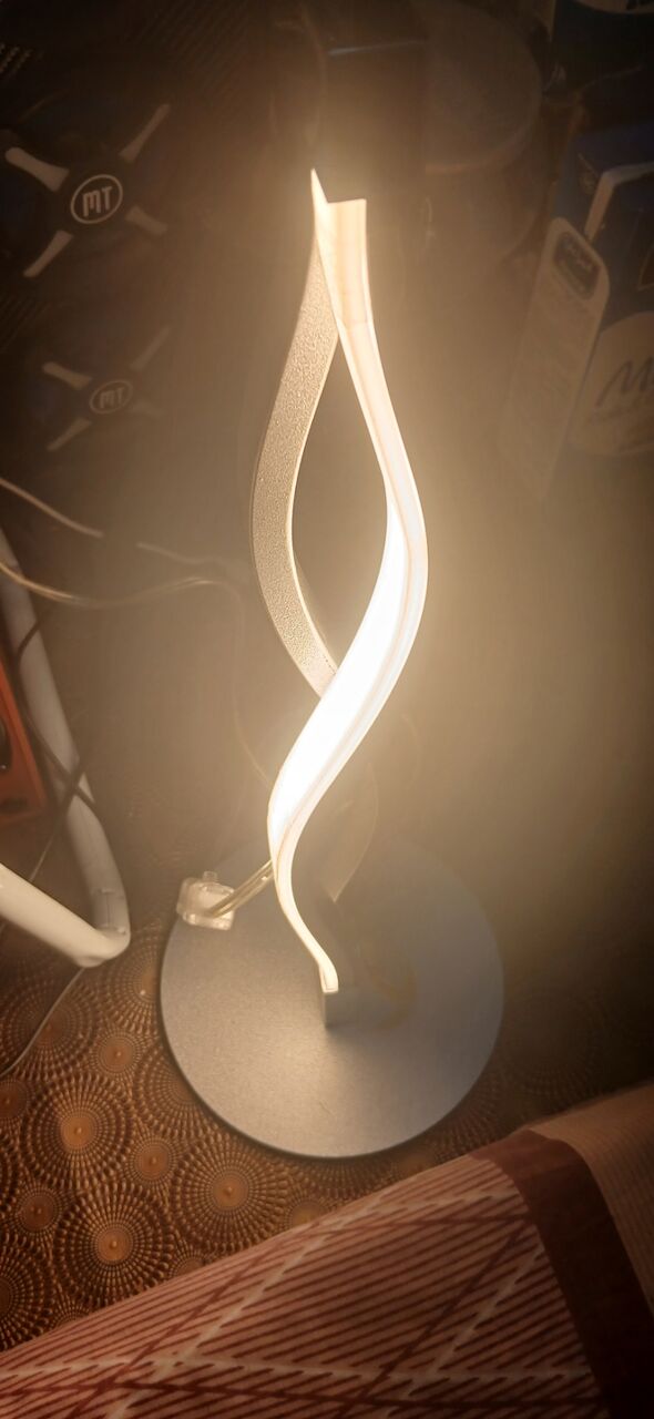 Dammam, Household Items, SAR 40,  Good Win Table Lamp