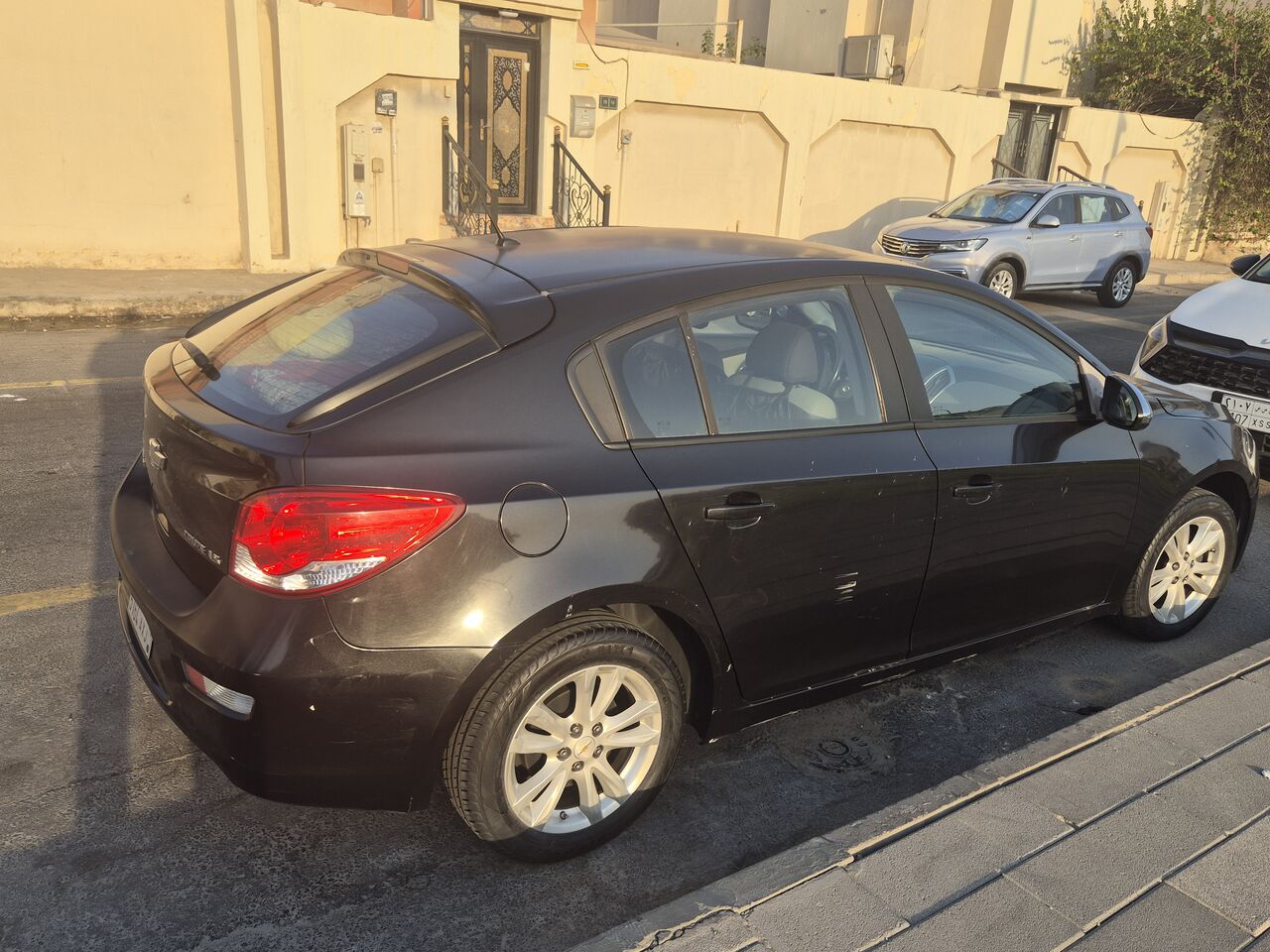 Jubail, Vehicles, Cars & Trucks , SAR 20000,  Chevrolet Cruze Hatchback,  2013,  Automatic,  133000 KM,  Hatchback Car With Less Driven