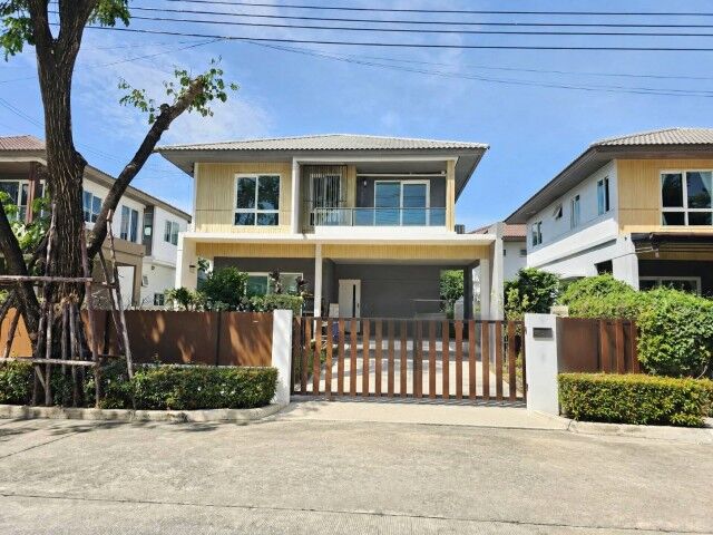 Bangkok, Real Estate For Sale, THB 6400000,  3 BR,  56 Sq. Feet,  ที่ตั้ง : ลาดกระบัง 54 (ซอยวัดศรีวารีน