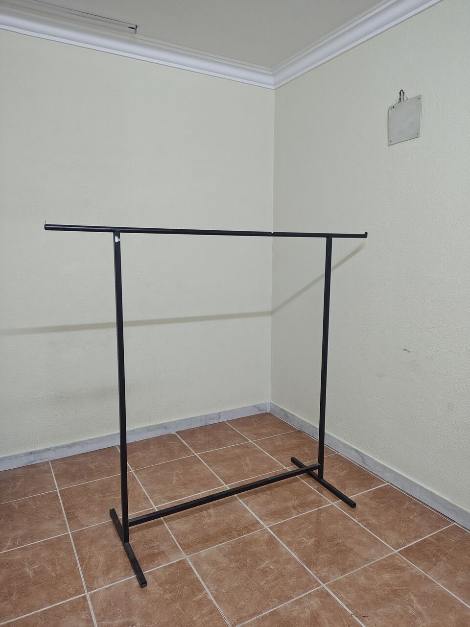 Al Batha, Furniture, SAR 60,  Iron Stand For Clothing And Partition