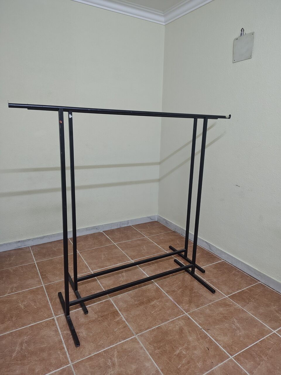 Al Batha, Furniture, SAR 60,  Iron Stand For Clothing And Partition