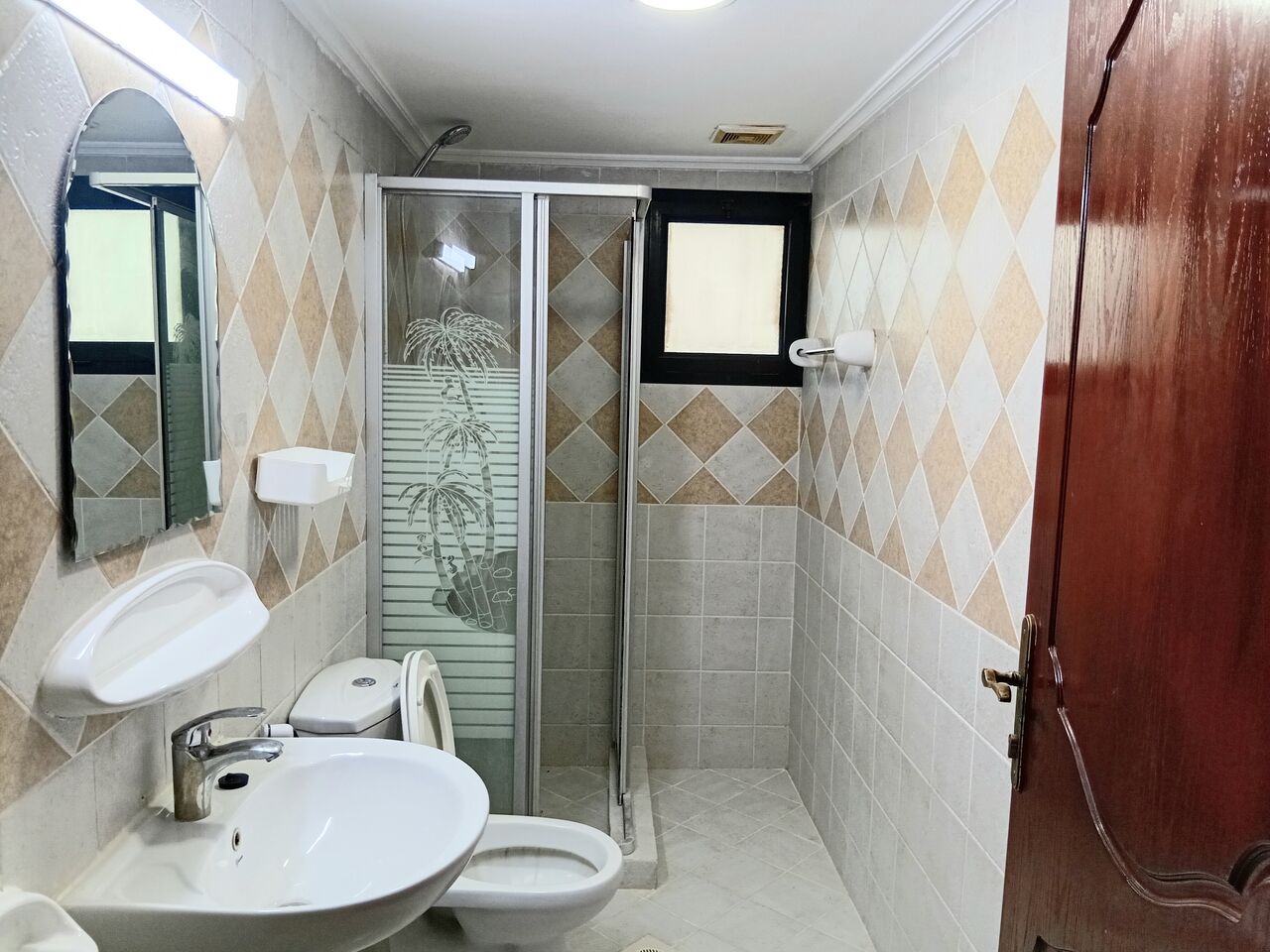 Adliya, Apartments, Flats, Houses & Villas, BHD 290/month,  Furnished,  2 BR,  Fully-furnished | Adliya | Car Park | Security | BD60 EWA Limit