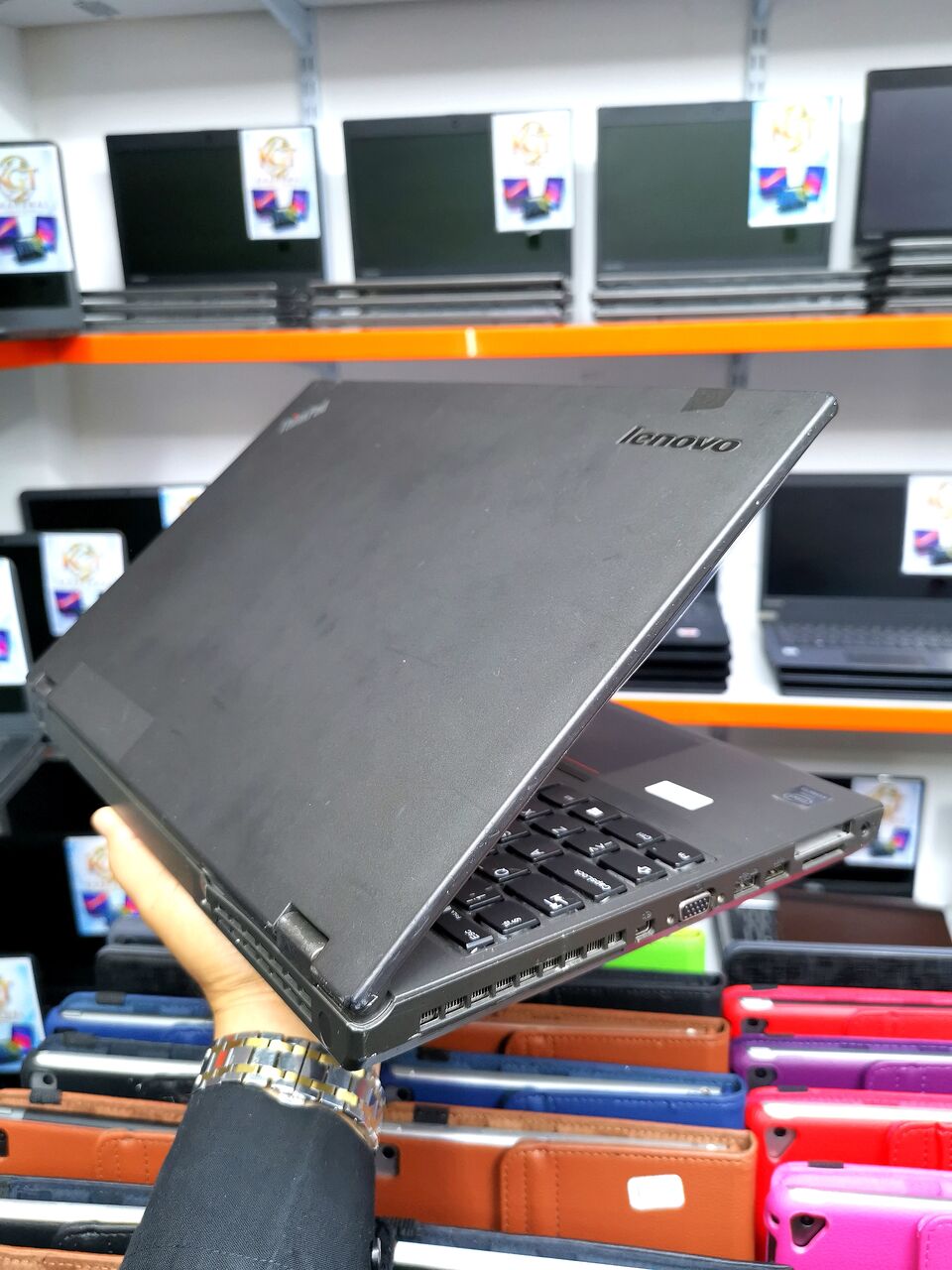 Manama, Computers, BHD 45,  Lenovo ThinkPad I5 15.6 Inches 45bd