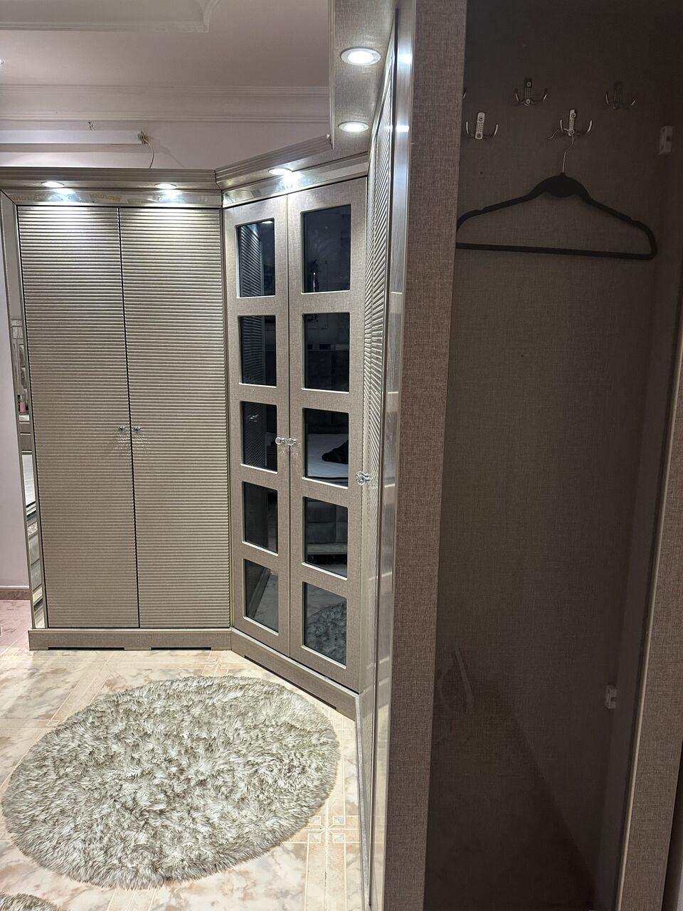Riyadh, Household Items, SAR 3200,  غرفة نوم فخمة للبيع
