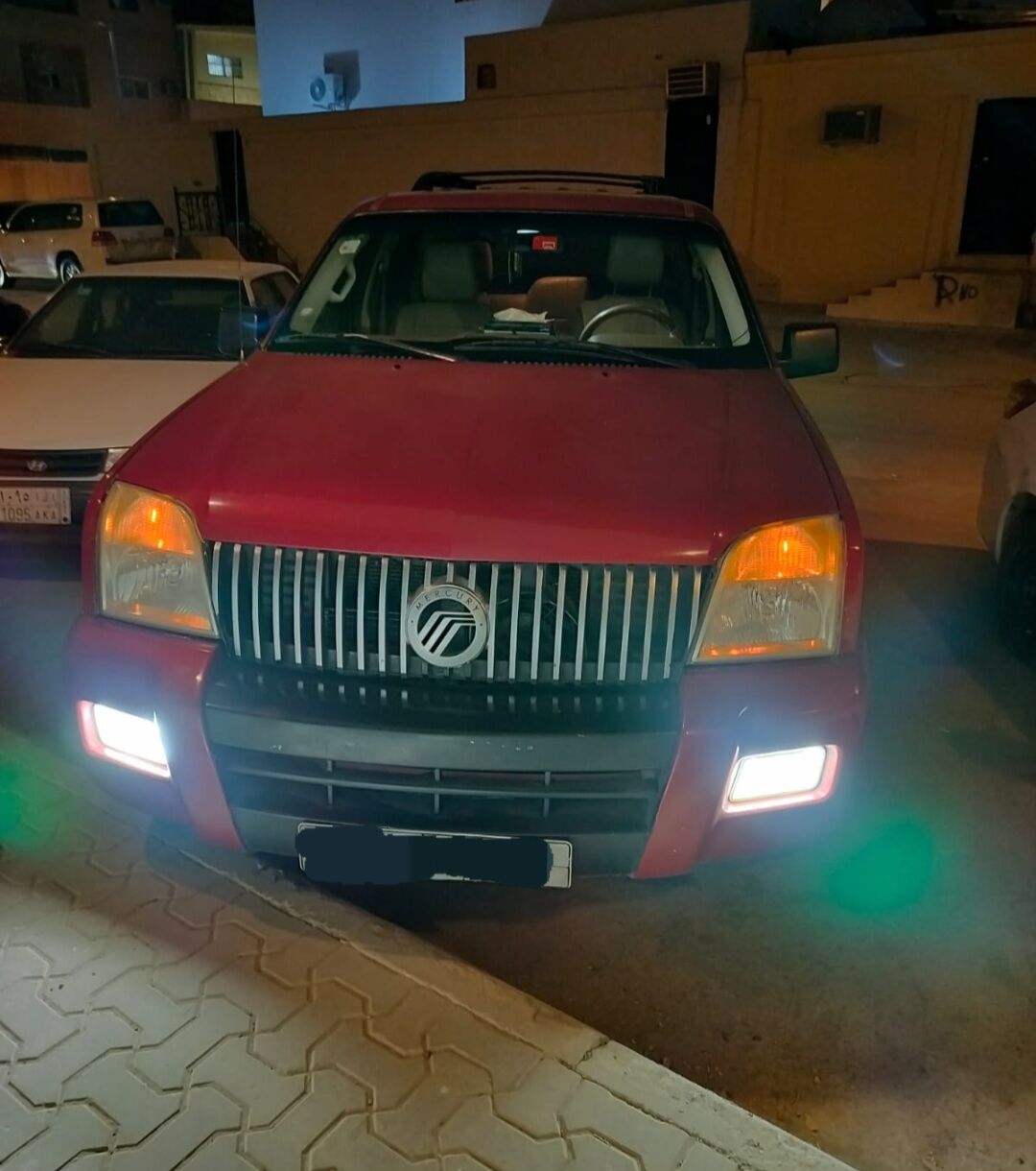 Riyadh, Vehicles, Cars & Trucks , SAR 14,  Mercury Mountaineer V6-midsize Premium SUV,  2009,  Automatic,  200000 KM,  SUV- 7 Seating Three Rows, V6 Powerful Engine,All-Wheel Drive,