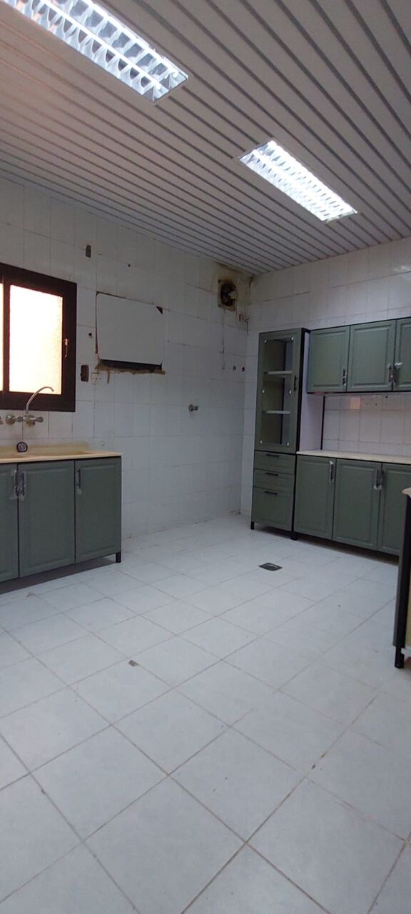 Al Rawdah, Villas, SAR 55000,  Family Villla First And 2nd Floor With Large Rooms And Speciouse Bathrooms Well Lcoated