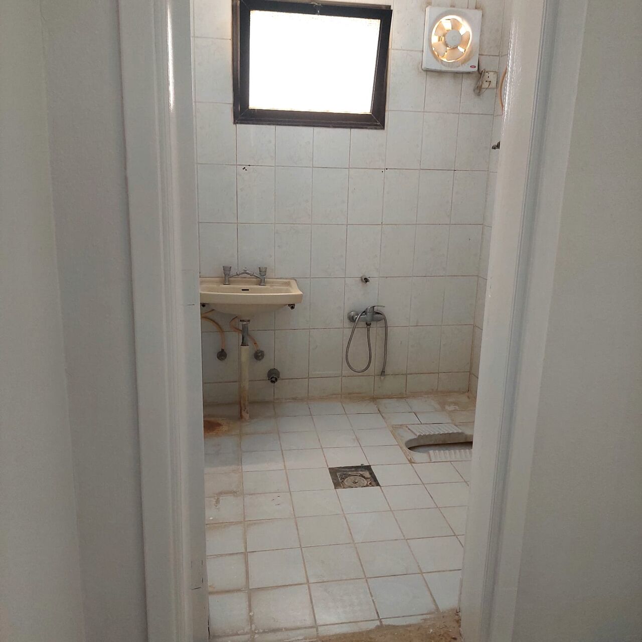 Al Rawdah, Villas, SAR 55000,  Family Villla First And 2nd Floor With Large Rooms And Speciouse Bathrooms Well Lcoated