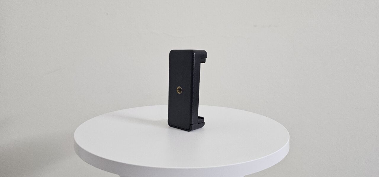 Segaya, Mobile Phones, BHD 1,  Mobile Holders Stands