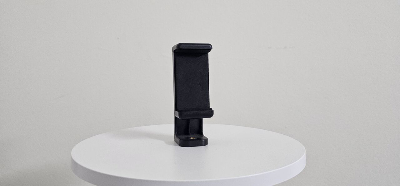 Segaya, Mobile Phones, BHD 1,  Mobile Holders Stands