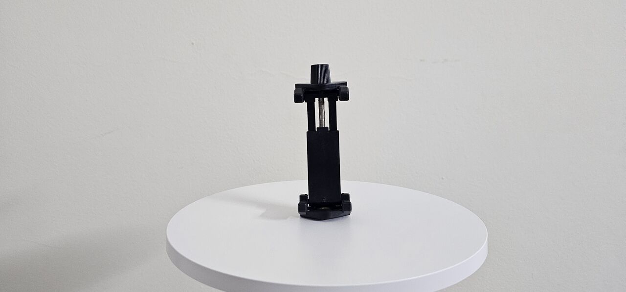 Segaya, Mobile Phones, BHD 1,  Mobile Holders Stands