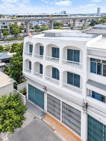 Bangkok, Villas, THB 19999,  18 Sq. Feet,  MRTบางกะปิ 599ม.  ลาดพร้าว 103-113 ให้เเช่าออฟฟิศ