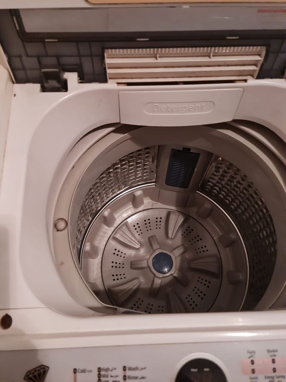 Al Kharj, Household Items, Bedroom Set, TV, A/C, Sofa, Dumbbell Set, Dinning, Study, Cyl, Washing, Vacuum, Room Heat