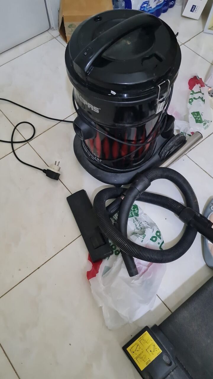 Al Kharj, Household Items, Bedroom Set, TV, A/C, Sofa, Dumbbell Set, Dinning, Study, Cyl, Washing, Vacuum, Room Heat
