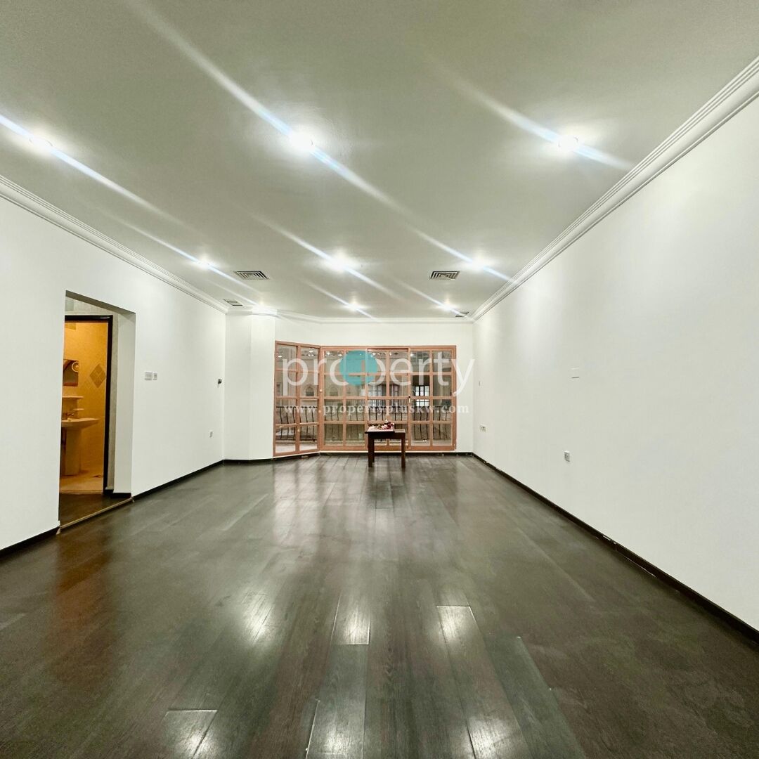 Salwa, Apartments, Flats, Houses & Villas, KWD 800/month,  3 BR,  3 Bedroom Apartment With Balcony For Rent In Salwa ,next To BSK