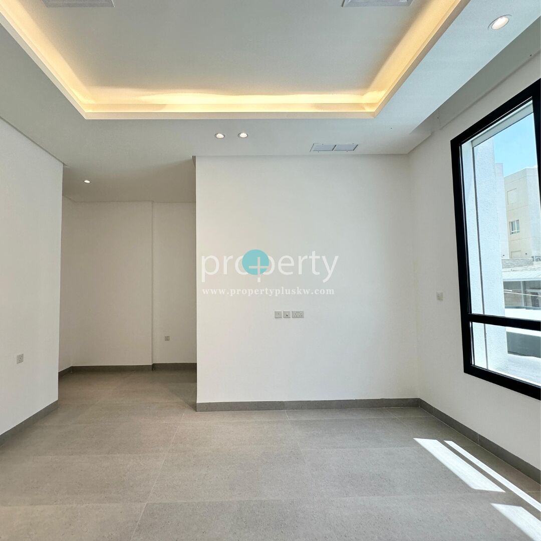 Salmiya, Apartments, Flats, Houses & Villas, KWD 700/month,  3 BR,  Three Bedroom Apartment For Rumaithya ,Close To Salmiya Garden