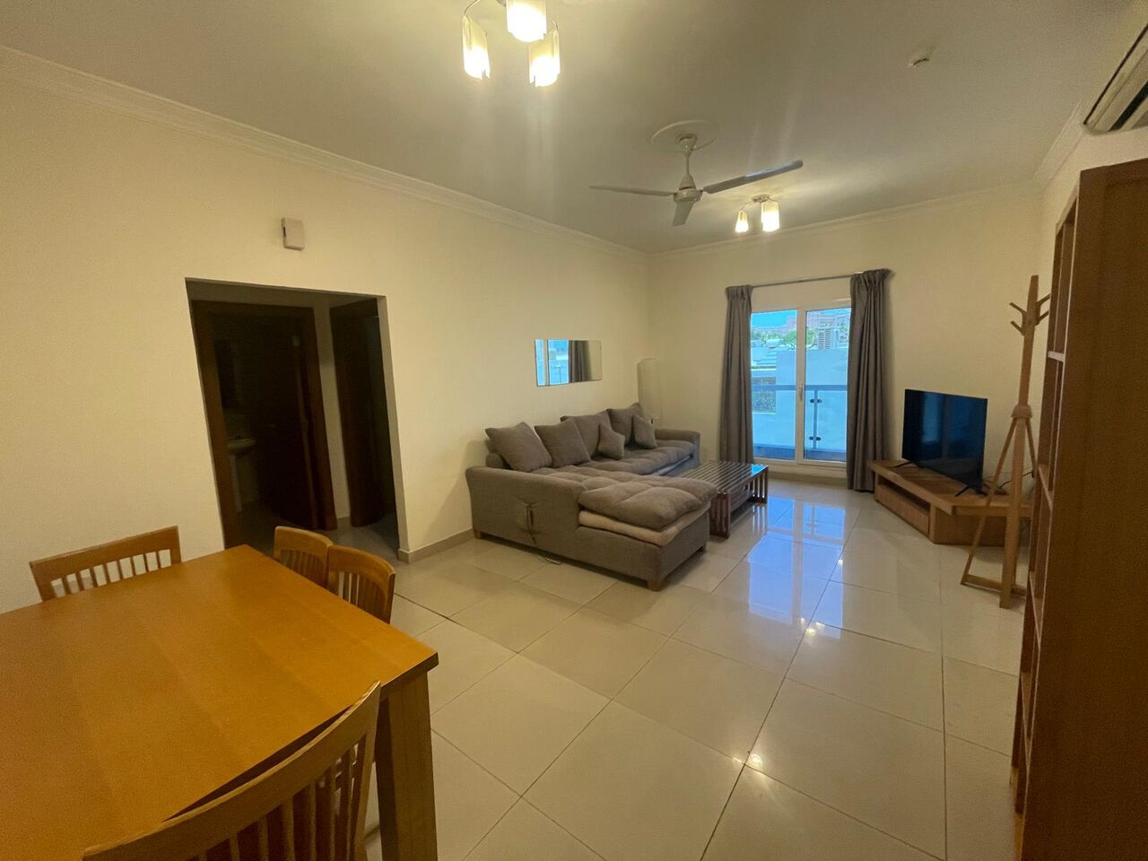 Adliya, Apartments, Flats, Houses & Villas, BHD 300/month,  1 BR,  1 Bedroom Fully Furnished With Ewa