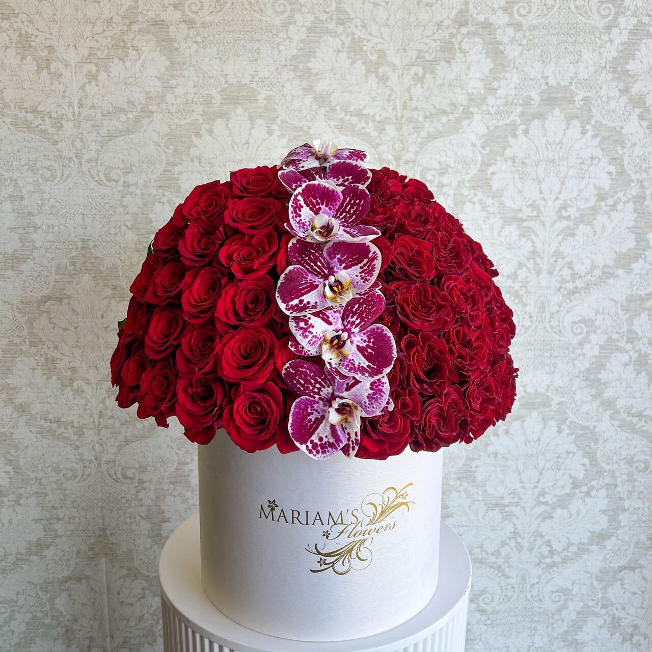 New York, Creative, Shop Wrapped Rose Bouquet For Romantic Gifts