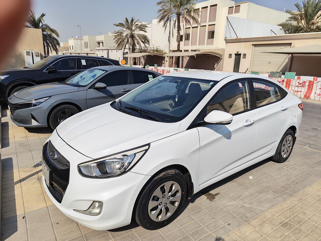 Dammam, Vehicles, Cars & Trucks , SAR 28000,  Hyundai Accent,  2018,  Automatic,  157000 KM,  28000 S.R  ,  Transmission, White Color