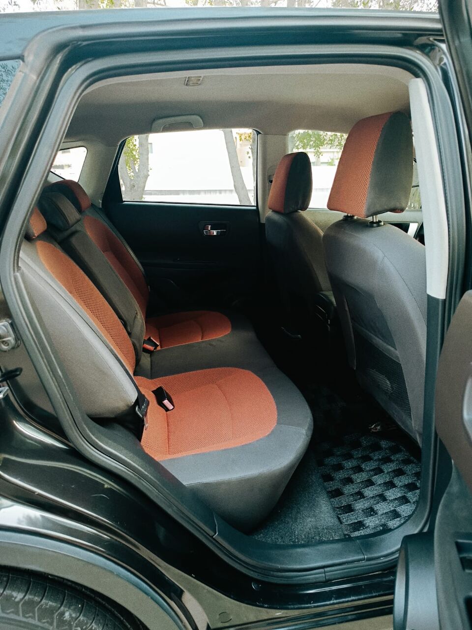 Manama, Vehicles, Cars & Trucks , BHD 1200,  Nissan Qashqai,  2008,  Automatic,  196000 KM,  NEAT AND CLEAN