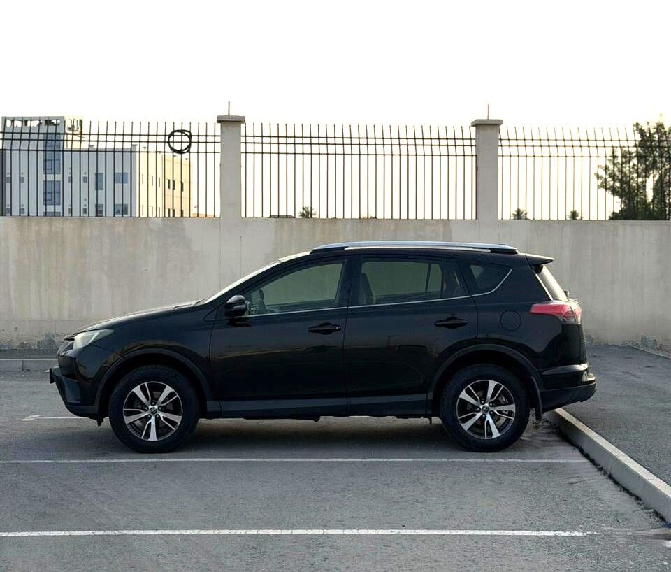 Zinj, Vehicles, Cars & Trucks , BHD 5900,  TOYOTA RAV 4,  2016,  Automatic,  139650 KM,  TOYOTA RAV4  | ZERO ACCIDENT | EXCELLENT CONDITION