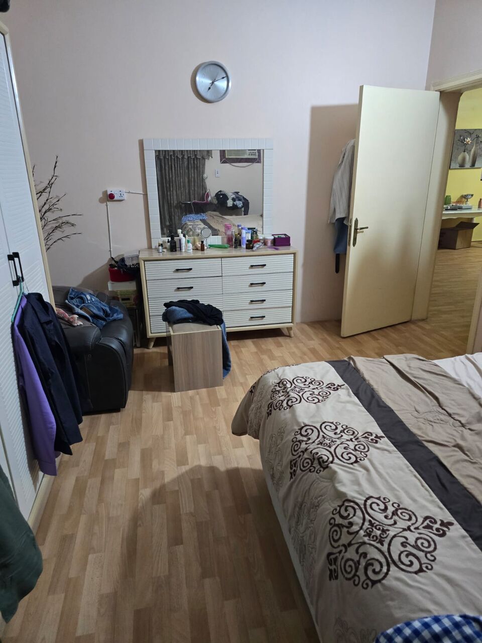 Al Murabba, Apartments, Flats, Houses & Villas, SAR 45000/year,  3 BR,  Family Apartment Available For Rent &ndash; Al Murabba, Riyadh. Behind SNB Capital, King Saud St