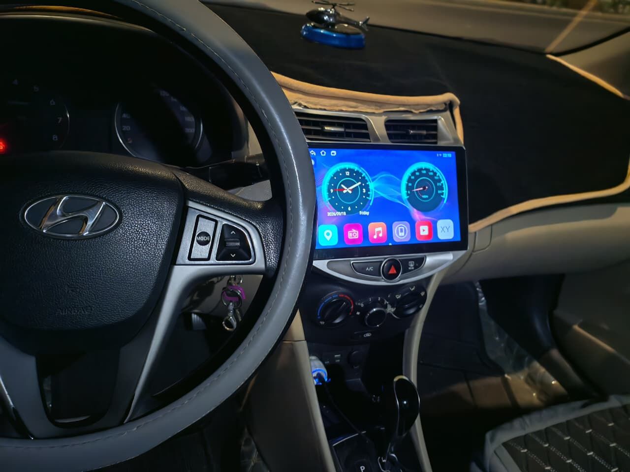 Jeddah, Vehicles, Cars & Trucks , SAR 22000,  2017,  2017,  Automatic,  255000 KM,  Hyundai Accent   Well Maintained