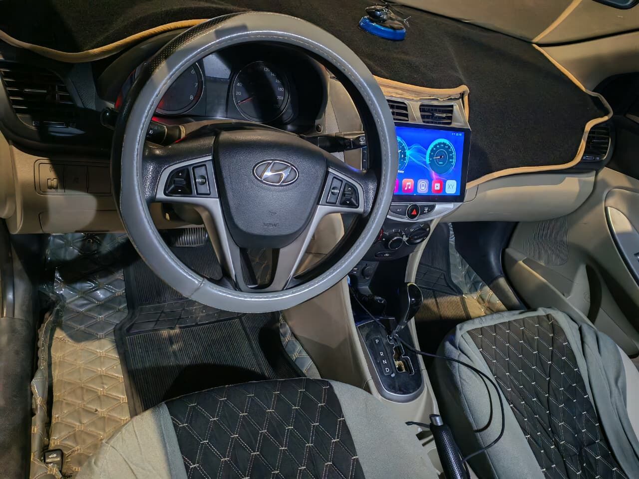 Jeddah, Vehicles, Cars & Trucks , SAR 22000,  2017,  2017,  Automatic,  255000 KM,  Hyundai Accent   Well Maintained