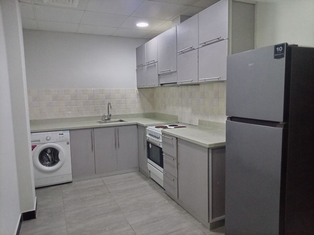 Adliya, Apartments, Flats, Houses & Villas, BHD 320/year,  2 BR,  Fully Furnished 2 Bedroom 2 Bathroom Balcony With Ewa Flat For Rent In : Adliya