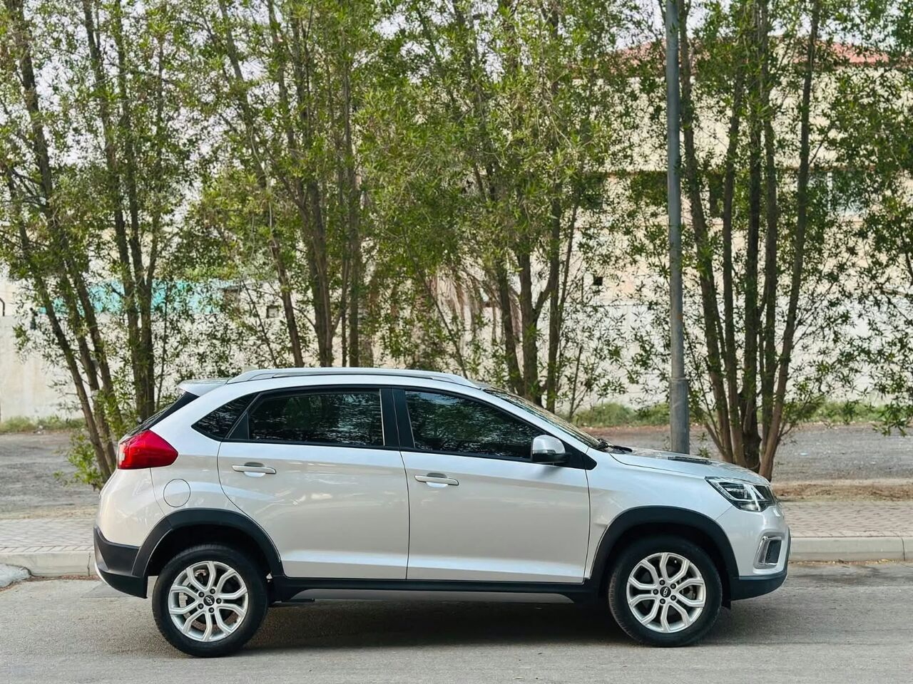 Manama, Vehicles, Cars & Trucks , BHD 2500,  Chery Tiggo 2,  2022,  Automatic,  70000 KM,    Fully Agency Maintained  Model
