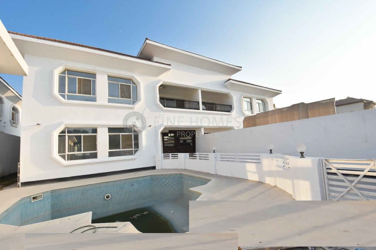 Manama, Villas, BHD 600,  Large Private Villa With Pool! Prime Location!