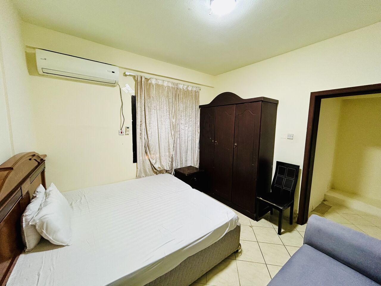 Juffair, Apartments, Flats, Houses & Villas, Furnished,  1 BR,  Flat For Rent In Juffair