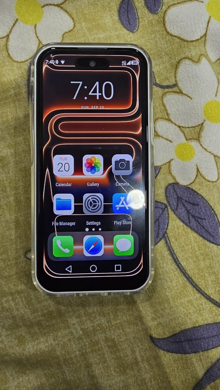 Dammam, Mobile Phones, SAR 300,  Mini Android Phone 17Pro Display 4.5 Inch RAM 4GB Stroage 64GB