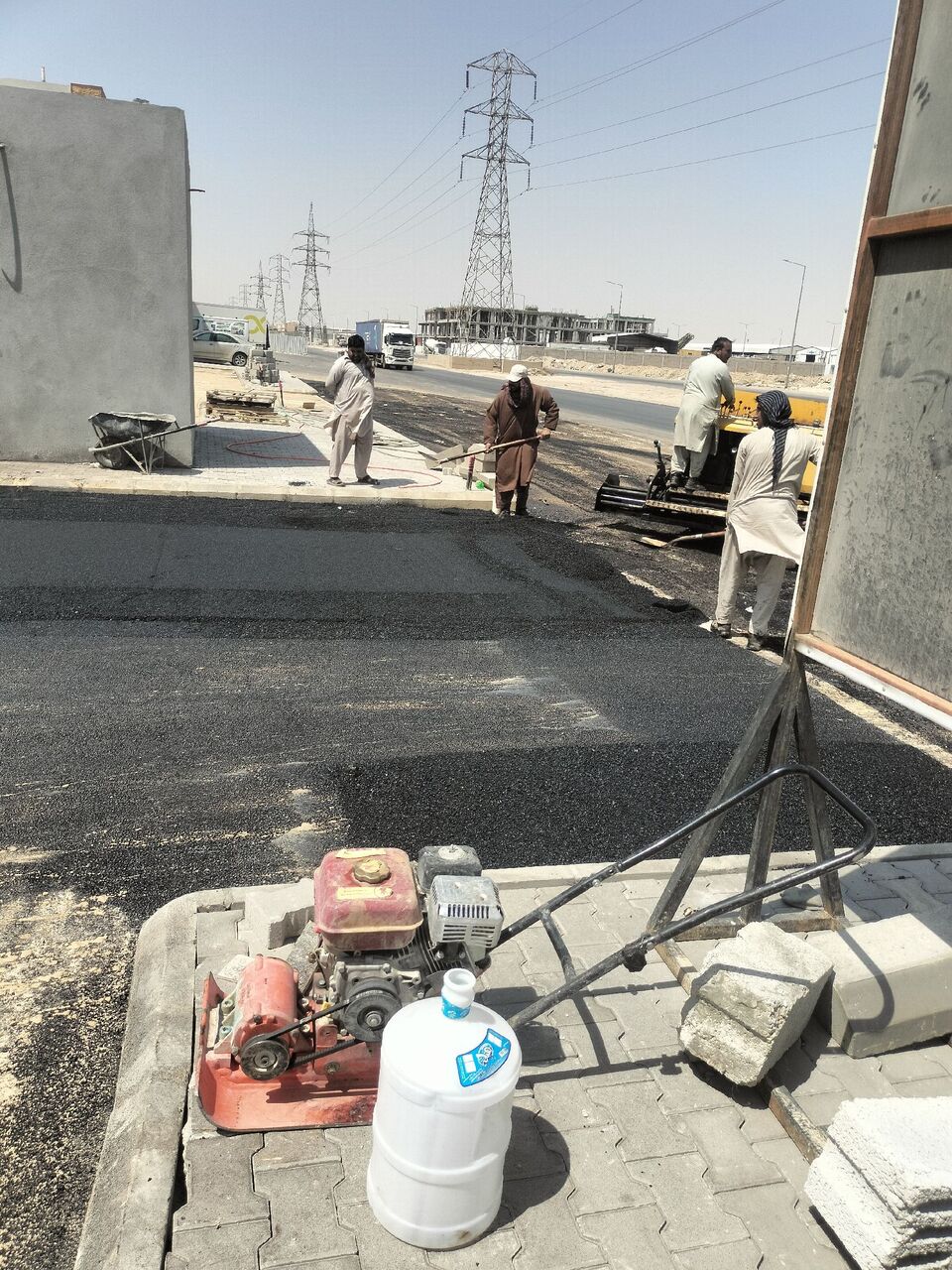 Riyadh, Construction, We Are Working Of Asphalt,concrete, Interlock,level,and All Kind Of Construction.