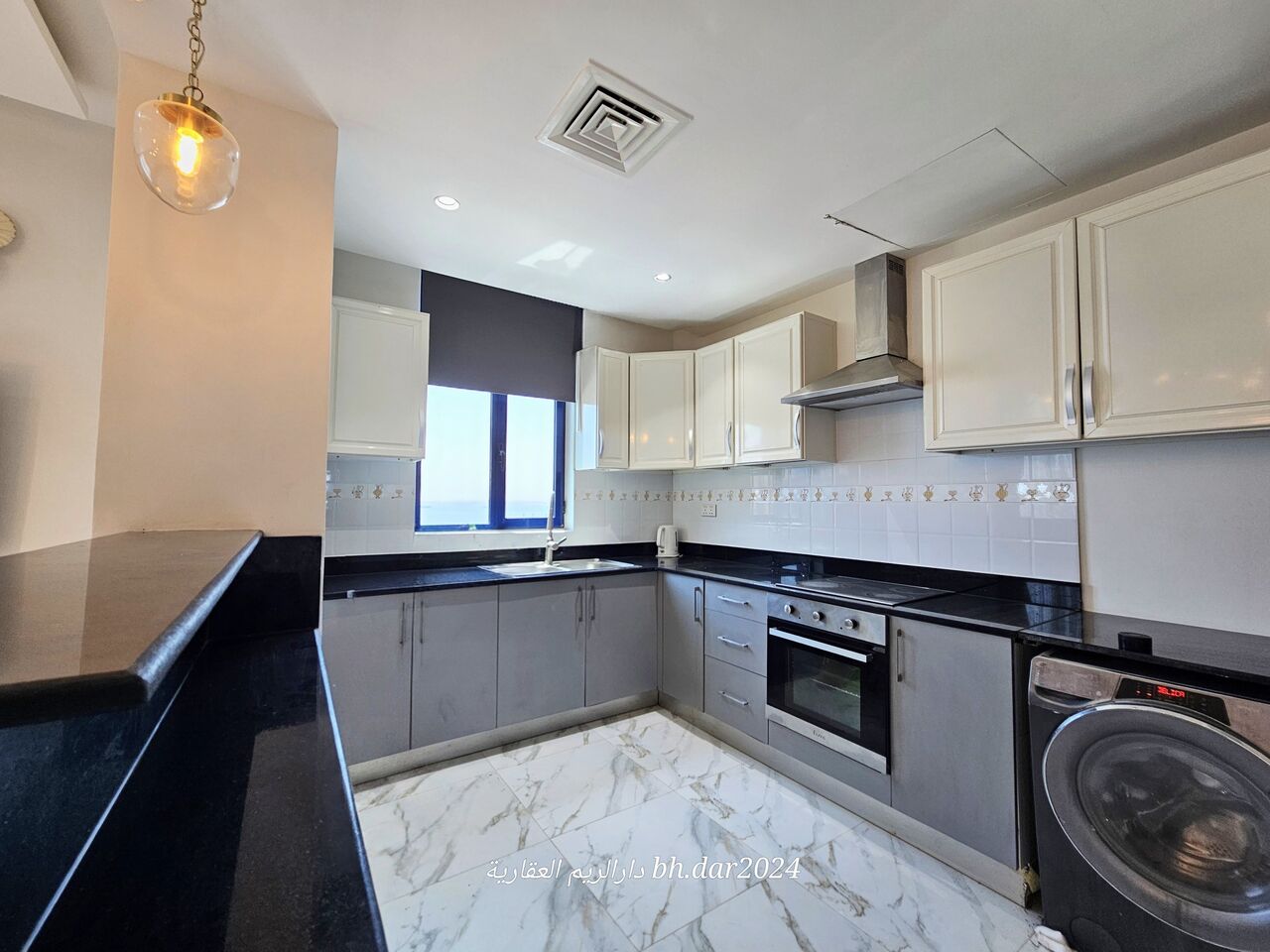 Hidd, Apartments, Flats, Houses & Villas, BHD 370/year,  3 BR,  Al Hidd City/High-end Apartment For Rent Furnished With Fully Electric Free View