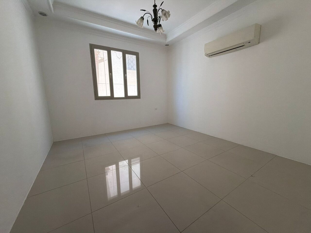 Mahooz, Offices, BHD 300,  OFFICE FLAT FOR RENT IN MAHOOZ