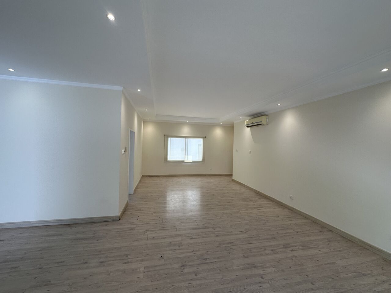 Sanad, Villas, BHD 600,  Furnished,  1200 Sq. Meter,  Luxurious Semifurnished Villa For Rent