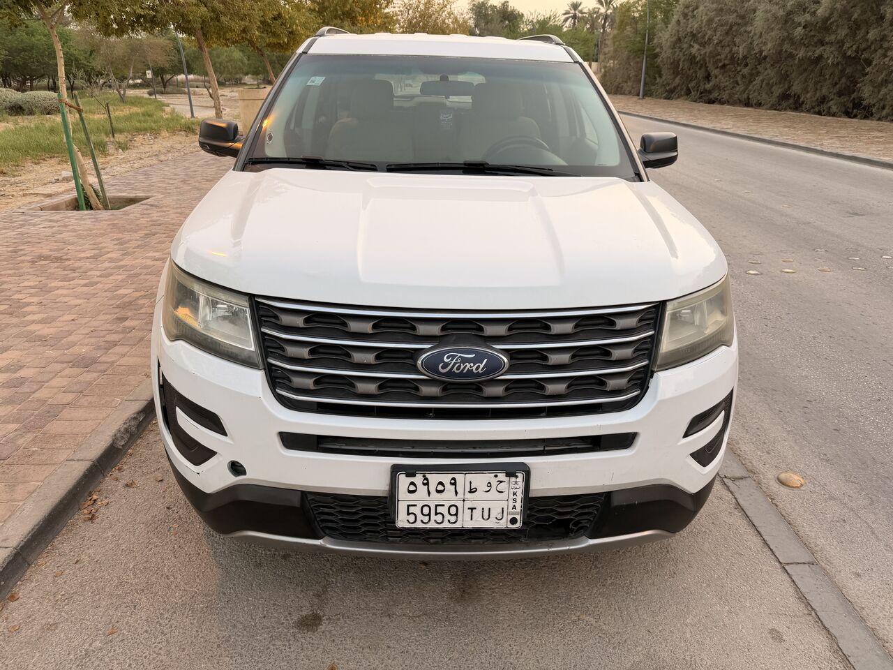 Riyadh, Vehicles, Cars & Trucks , SAR 45000,  Ford Explorer,  2016,  Automatic,  311000 KM,  Very Neat And Clean Well Maintained