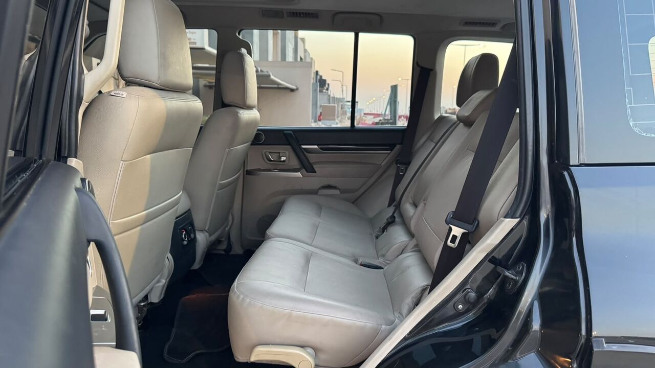 Al Malaz, Vehicles, Cars & Trucks , SAR 45000,  Mitsubishi Pajero,  2016,  Automatic,  172000 KM,