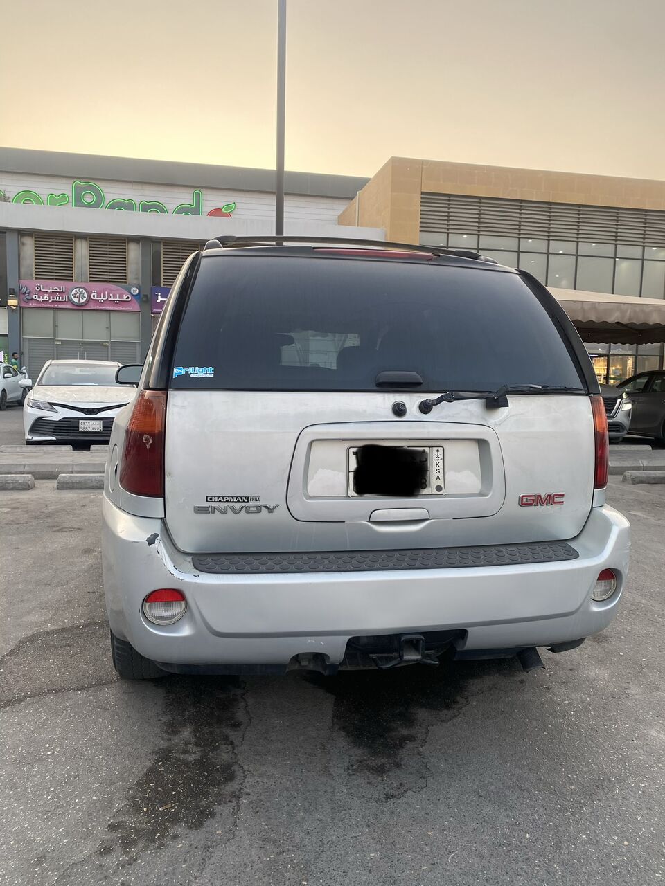 Jubail, Vehicles, Cars & Trucks , SAR 2700,  Gmc Envoy,  2005,  Automatic,  2450009 KM,   For Rent.
