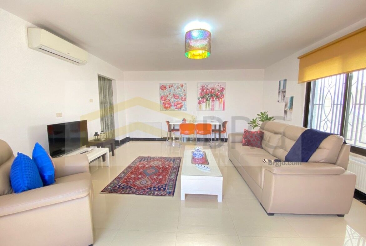 Abdoun, Apts/Flats Wanted, JOD 12000/year,  Furnished,  2 BR,  Charming Ground-Floor Apartment With A Beautiful Garden In Abdoun 🌿🏡