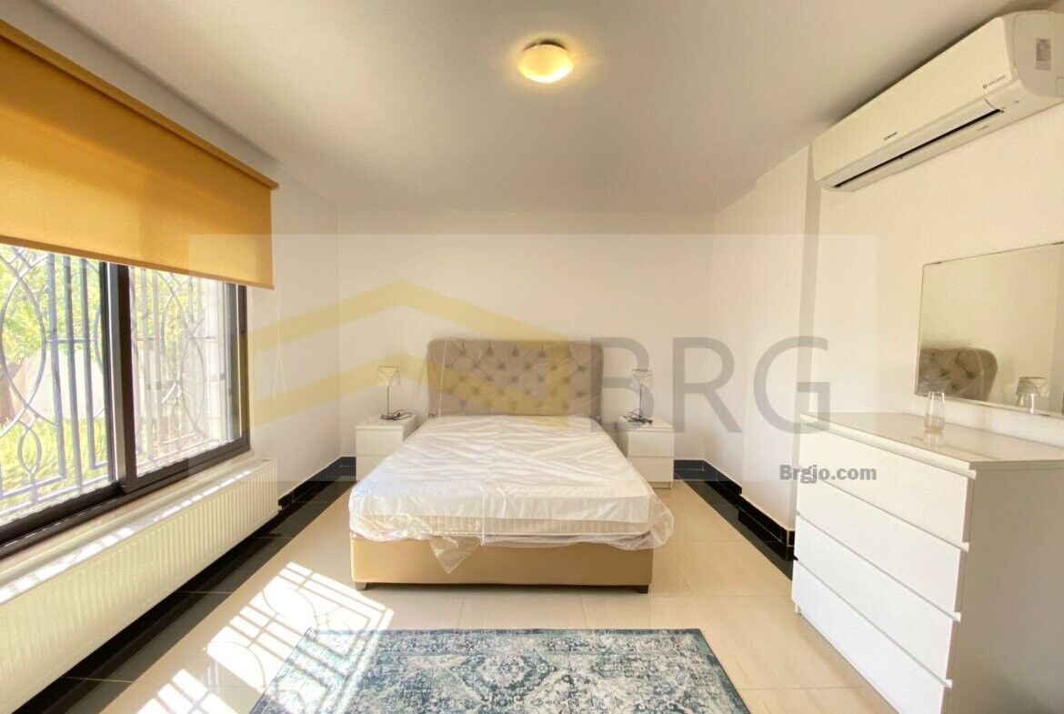 Abdoun, Apts/Flats Wanted, JOD 12000/year,  Furnished,  2 BR,  Charming Ground-Floor Apartment With A Beautiful Garden In Abdoun 🌿🏡