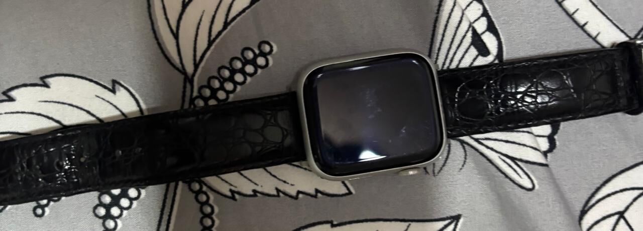 Dammam, Watches, SAR 1000,  Apple Watch Series 8 45mm