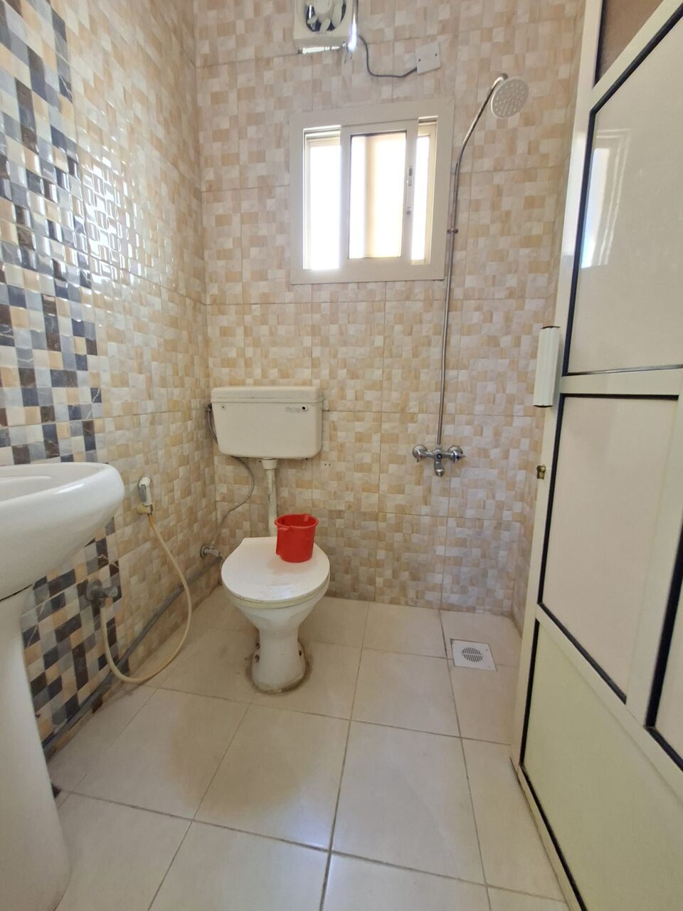 Gudaibiya, Apartments, Flats, Houses & Villas, BHD 140/month,  Semi Furnished Studio Flat For Rent In Gudaibiya (including Electricity)