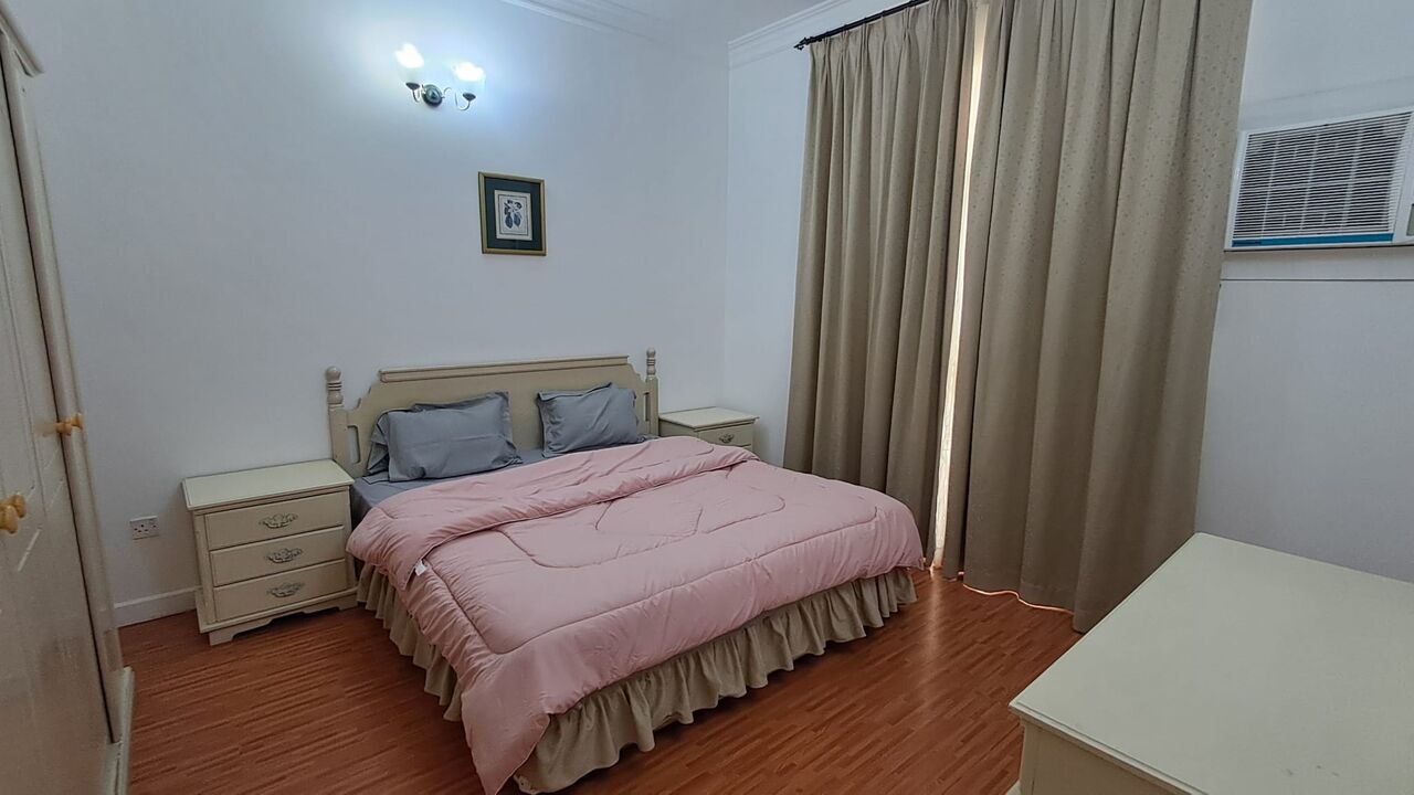 Juffair, Apartments, Flats, Houses & Villas, BHD 301/month,  Furnished,  2 BR,  Fully Furnished Family Flat For Rent In Juffair EWA Inclusive
