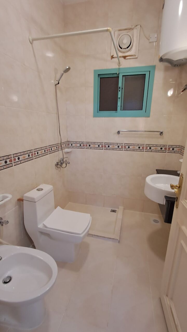 Juffair, Apartments, Flats, Houses & Villas, BHD 301/month,  Furnished,  2 BR,  Fully Furnished Family Flat For Rent In Juffair EWA Inclusive