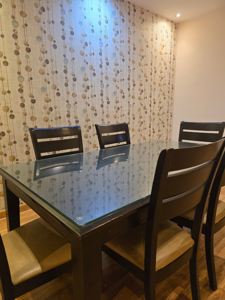 Jeddah, Furniture, SAR 400,  Dinning Table For Sale