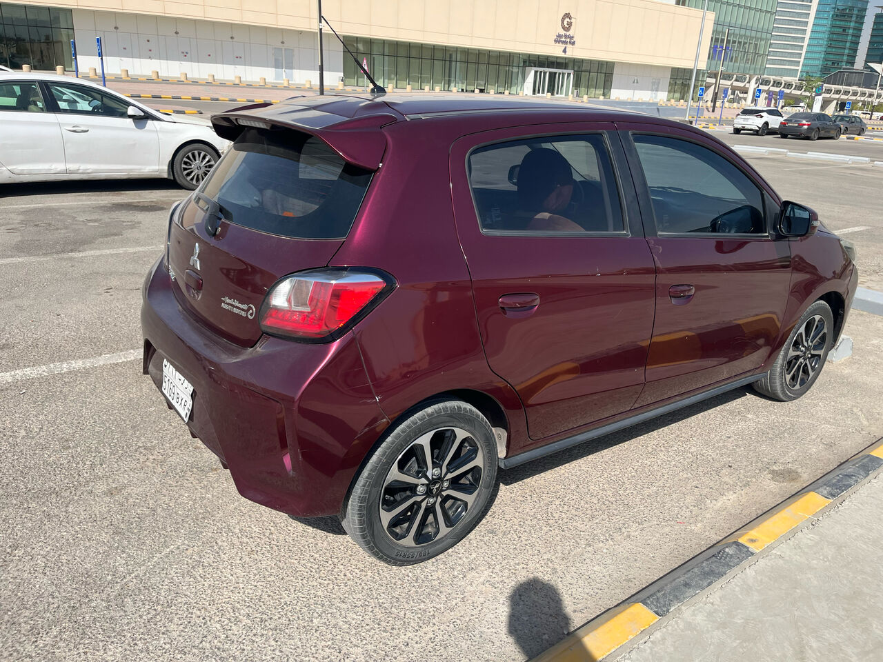 Riyadh, Vehicles, Cars & Trucks , SAR 29000,  Mitsubishi Space Star,  2023,  Automatic,  83000 KM,    For Sale. 83,000km Single Owner