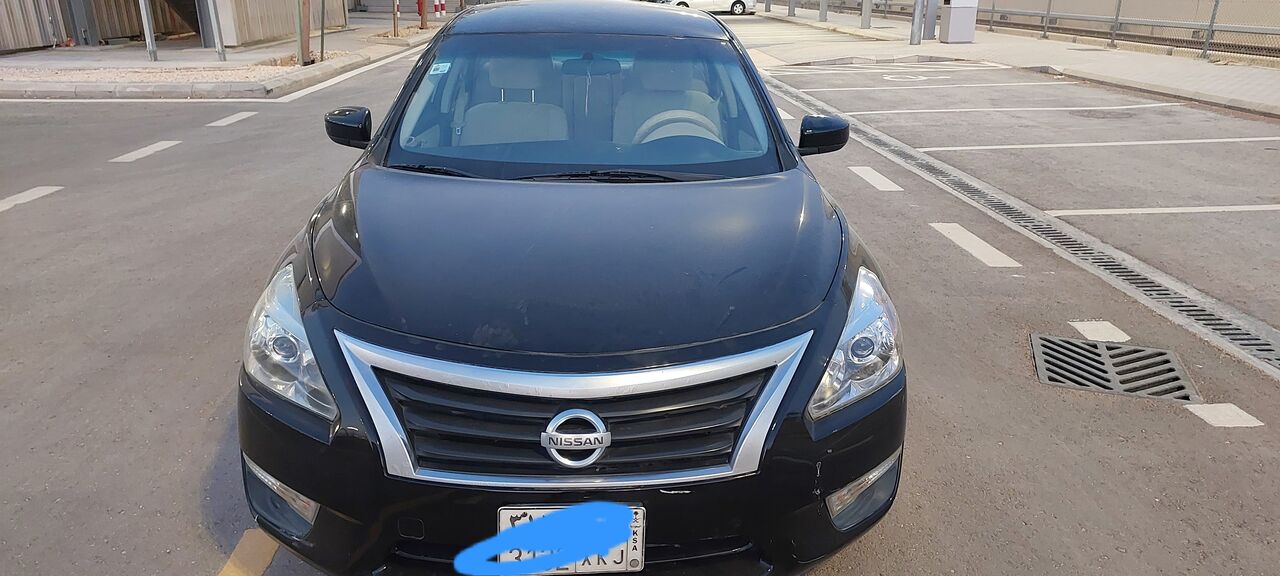 Tuwaiq, Vehicles, Cars & Trucks , SAR 32,  Nissan Altima,  2015,  Automatic,  210 KM,
