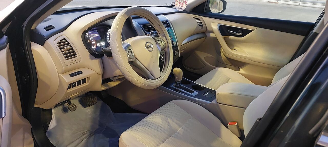 Tuwaiq, Vehicles, Cars & Trucks , SAR 32,  Nissan Altima,  2015,  Automatic,  210 KM,