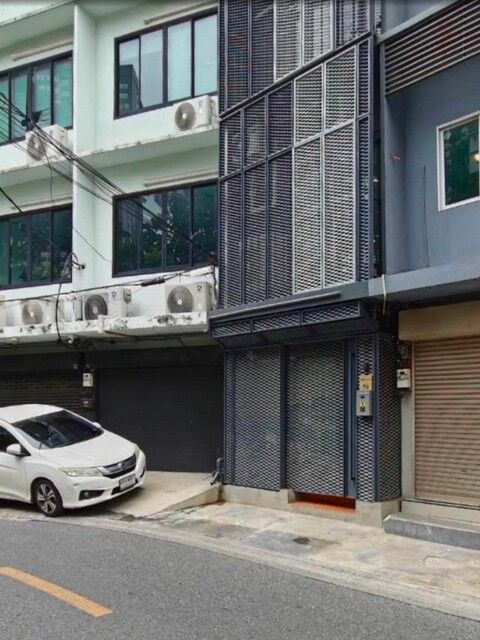Bangkok, Villas, THB 80000,  1 Sq. Feet,  ให้เช่าอาคาร 3 ชั้น 141 ตรม. 4 ห้องนอน สุขุม